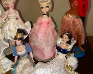 Vintage and Collectible Dolls including Marilyn Monroe and a Hula Girl
