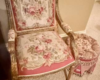 Upholstered Armchair with Ottoman