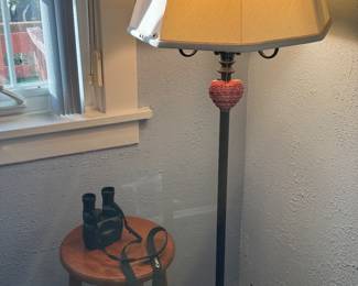 Floor lamp