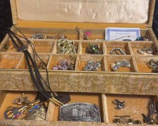 Lady Bucton Jewelry Box Plus