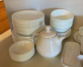 Great Starter Dish Set