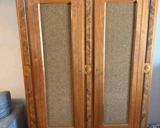 Large Wardrobe Closet