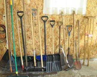 Shovels / Rakes / Etc...
