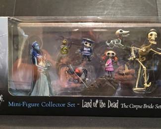 TA113Corpse Bride mini fig 2 NIB