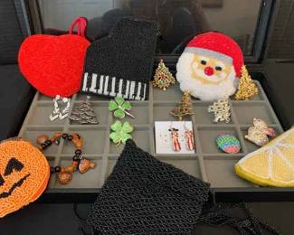TA275Coin Purses Accessories