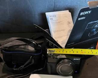TA237Sony RX100V Digital Mini Camera