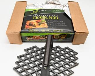 Cast Iron Bacon Press Himalayan Salt Cooking Plate