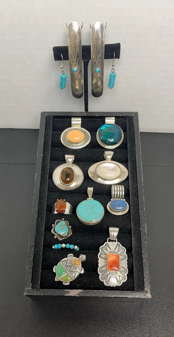 Vintage Southwest Sterling Silver Jewelry featuring Singer, Pollack, Esposito