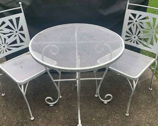 Cafe Table and Chairs