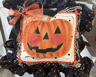 Cute pillow!