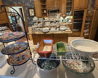 Fun serving and bakeware
