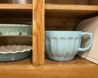 Turquoise kitchen ware