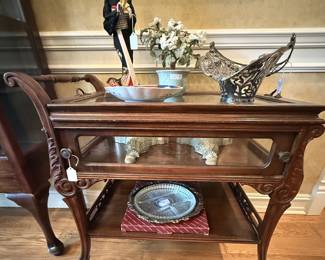 Formal tea cart