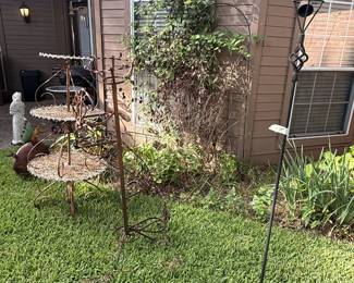 Garden decor