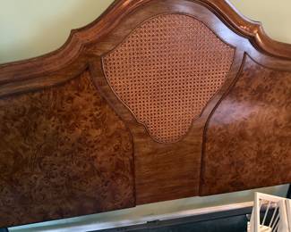 headboard