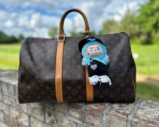 These authentic designer purses are brought to you by Kandyslux will only be available at the Thursday night preview. (615) 542-3068