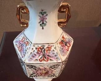 Chinese porcelain vase