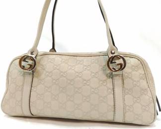 These authentic designer purses are brought to you by Kandyslux will only be available at the Thursday night preview. (615) 542-3068
