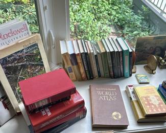 Decorative books and travel books