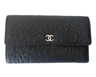 These authentic designer purses and accessories are brought to you by Kandys lux .(615) 542-3068