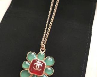 These authentic designer purses and accessories are brought to you by Kandys lux .(615) 542-3068