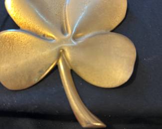 Gold 4 leaf clover 
