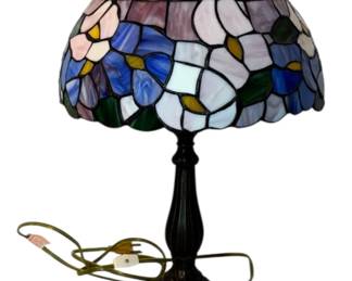 Tiffany Style Table Lamp