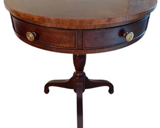 Henredon Traditional Style Round Drum Mahogany Side Table With Drawer