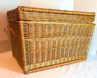 Wicker Linen Basket