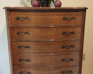 Dixie French Provincial Dresser
