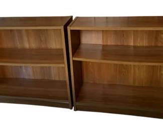 Two Bookcases w Adjustable Shelving