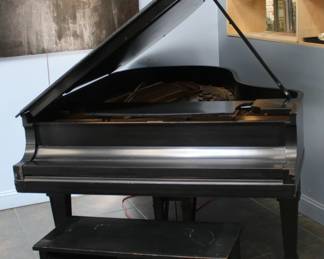 Lot 102 STEINWAY SONS