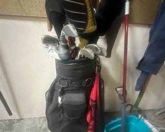 Gold clubs
