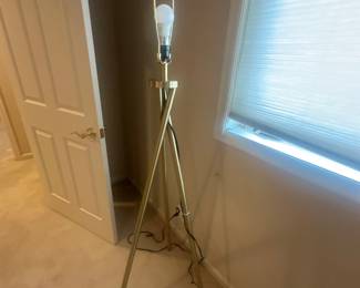 Floor lamp 