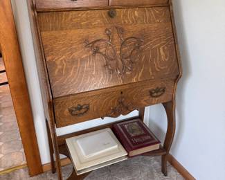 Secretary style desk