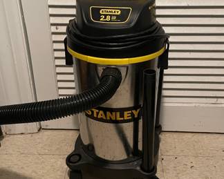 Stanley 2.8 HP Shop-vac