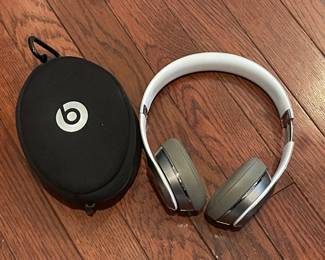 Beats by Dr. Dre Solo2 On-Ear Wired Headphones