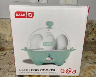 Dash Rapid Egg Cooker