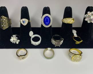 Costume rings