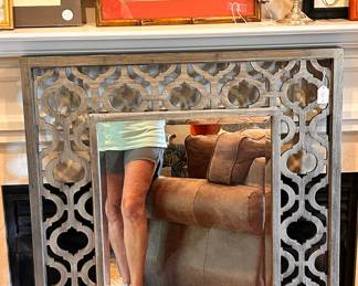 Uttermost mirror