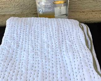 Blackout Curtains NIB Tahari Queen Coverlet