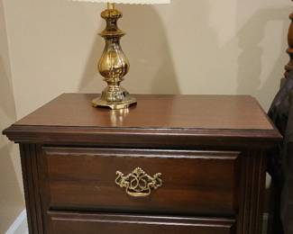 Wooden Nightstand Side Table with Lamp