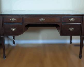 Bombay Company Desk