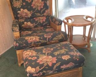 VENTURE by LANE Occasional Chair with Ottoman