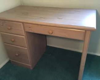 Sturdy Student Desk