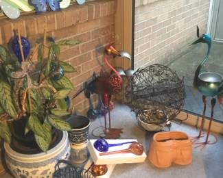 Garden Nook Necessities 