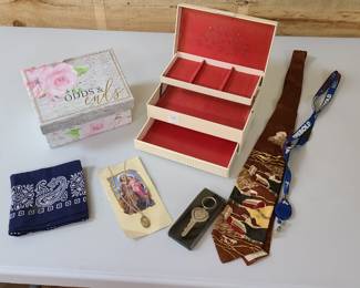 jewerly box, tie, trinket box