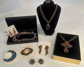 Sweet Romance VintageStyle Jewelry Collection Assorted Pieces
