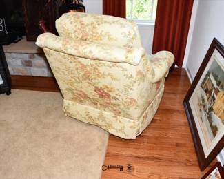 056Living Room