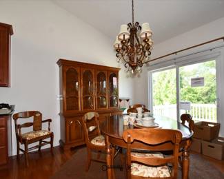 085Kitchen